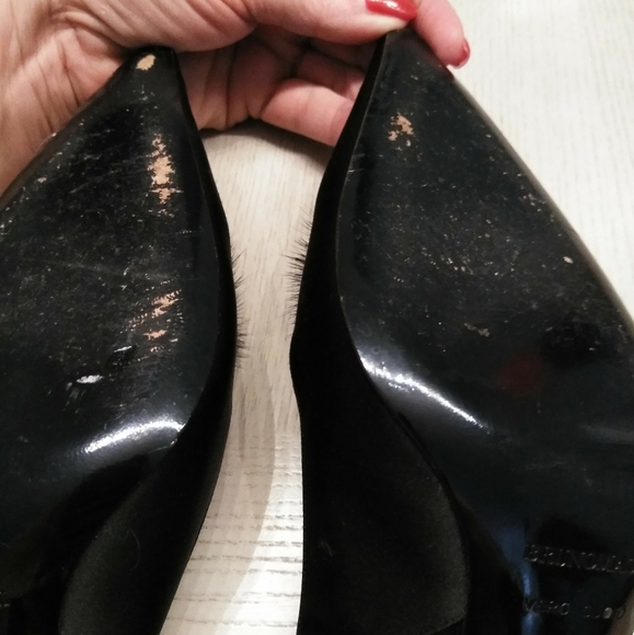 Bruno Magli Mink PomPom pointy toe Heels - Picture 6 of 7